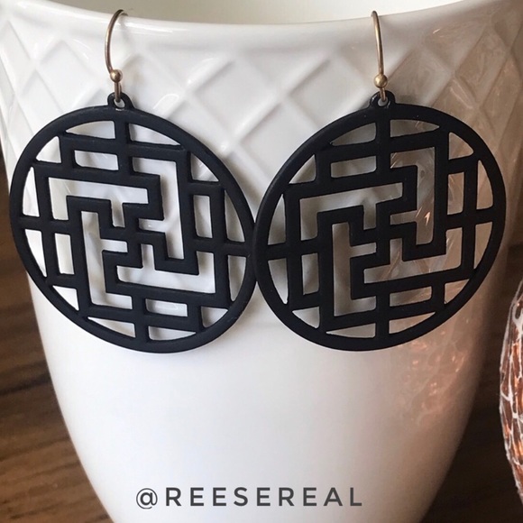 Pomina Jewelry - Black Metal Drop Filigree Medallion Earrings! Boho